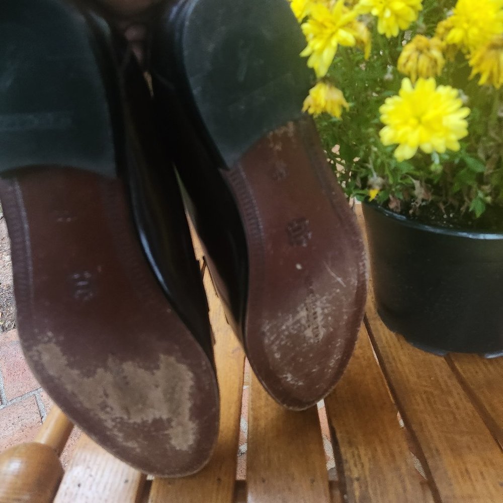 Mens dress shoes